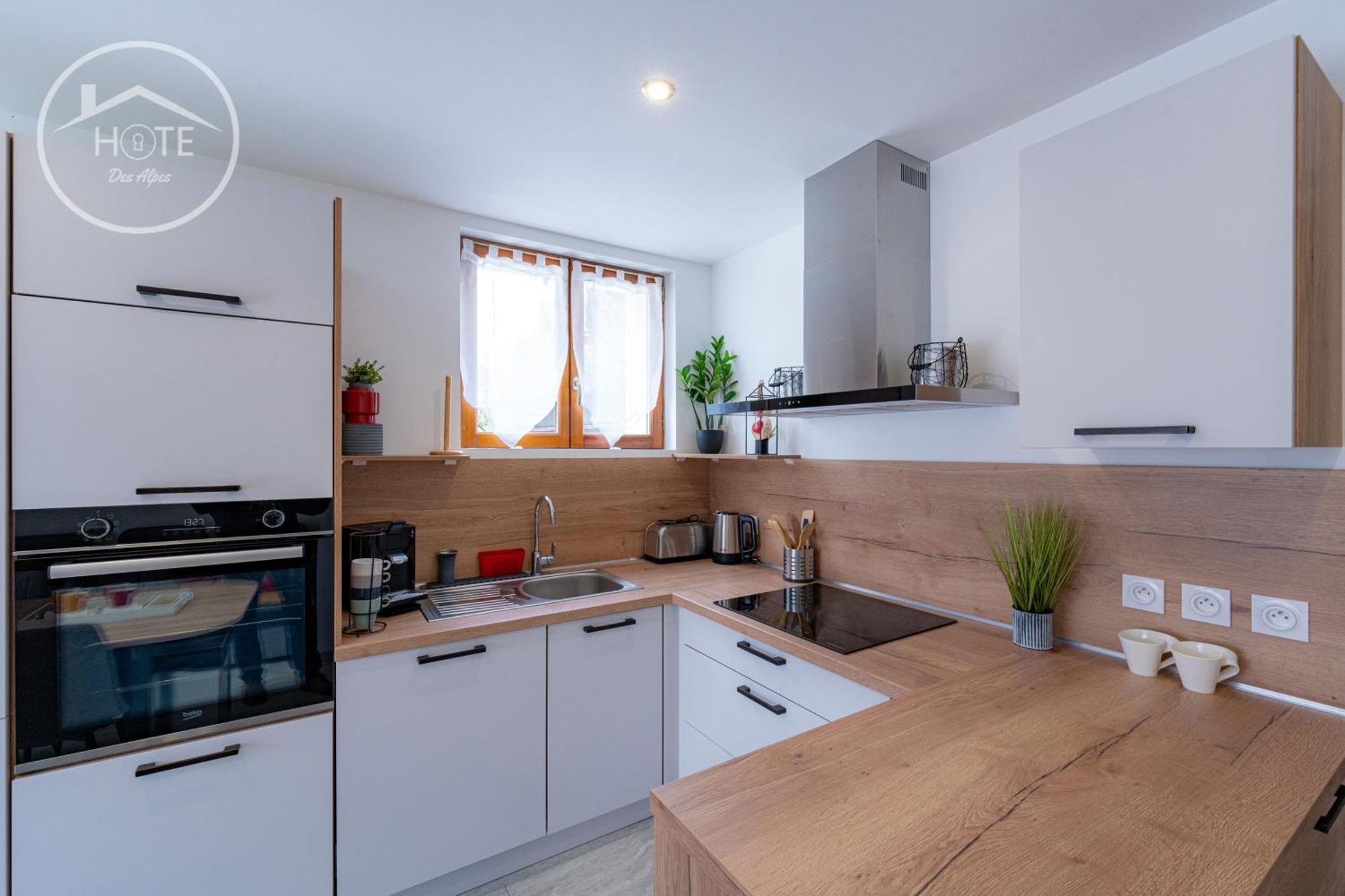 Appartement Entre Lacs Et Montagnes-jardin-wifi Gruffy