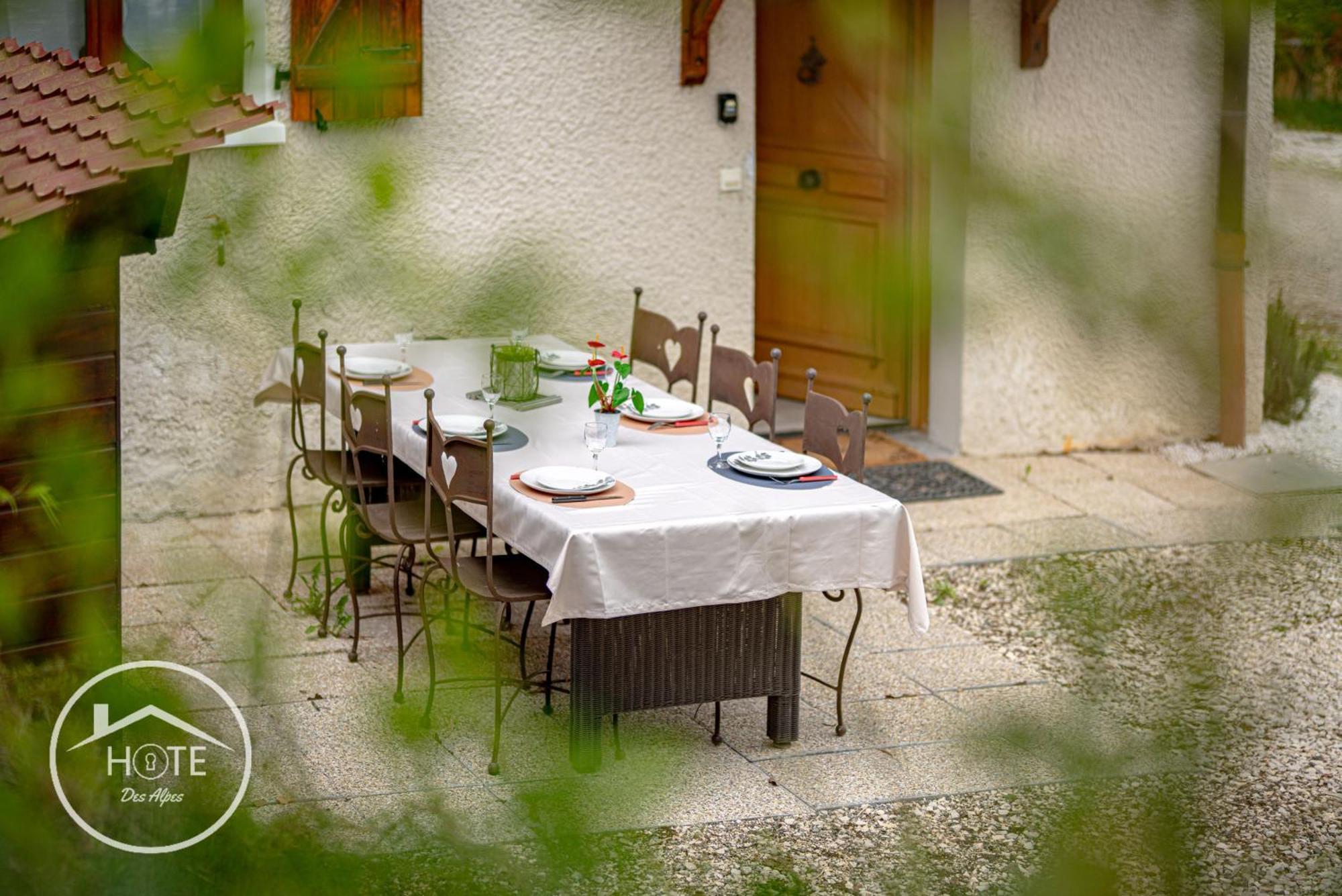 Entre Lacs Et Montagnes-jardin-wifi